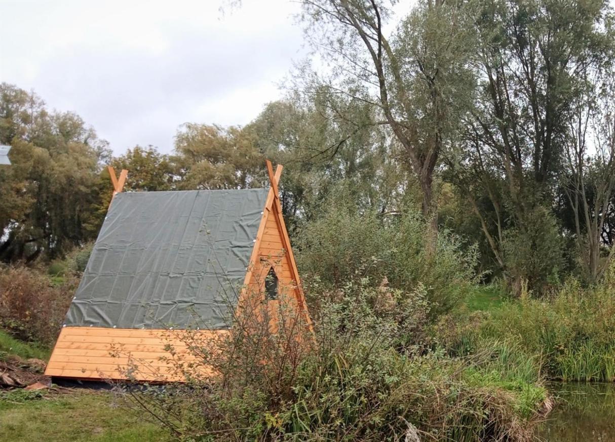 Hotel Rum Bridge "Owl Watch" Wooden Tipi Sudbury  Exteriér fotografie